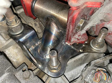 Load image into Gallery viewer, 6G75 Automatic Transmission Mount
