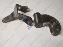 Load image into Gallery viewer, 6G75 Hydraulic Engine Mount Replacement
