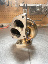 Load image into Gallery viewer, CCdesign 1G/2G DSM 2.5&quot; Recirculated Internal Wastegate O2 Housing