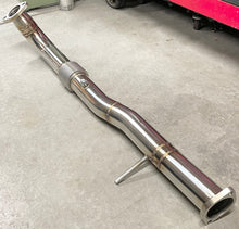 Load image into Gallery viewer, CCdesign 1G DSM AWD 3&quot; Downpipe