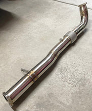 Load image into Gallery viewer, CCdesign 1G DSM AWD 3&quot; Downpipe