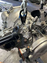 Load image into Gallery viewer, DSM Auto Transmission Lifting Bracket