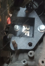 Load image into Gallery viewer, Dsm Automatic Transmission Lower Bracket Sub Plate