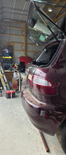 Load image into Gallery viewer, EG Hatch Bolt On Parachute Mount Kit